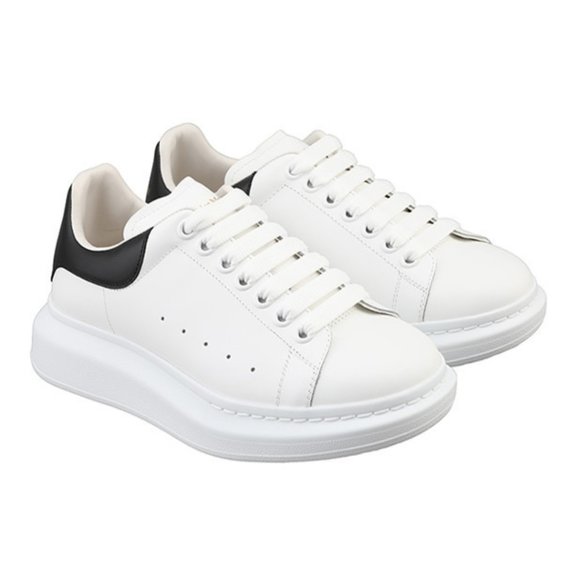 Alexander McQueen Lace-up Chunky Sneakers Oversized Rubber Sole Sz 35 White - Picture 1 of 12